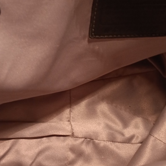 Coach Stylish Black and Tan Women's Bag - Picture 11 of 12